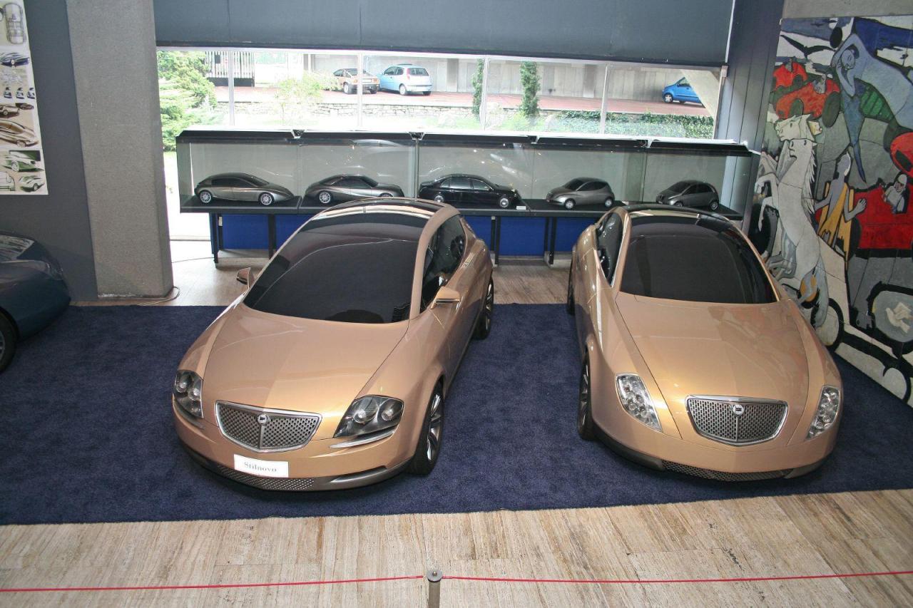 Lancia_Stilnovo_e_Granturismo_Stilnovo.thumb.jpg.0d8daaf34e417286bbeb78b4e64c0084.jpg