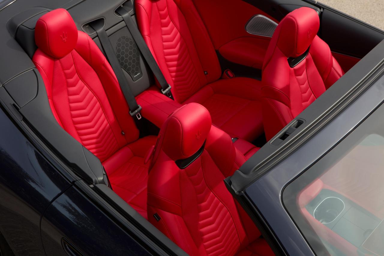 Medium-23404-Theall-newMaseratiGranCabrio-OurodetoJoy.thumb.jpg.b077bd4c3af1729994a3d4d06e012b3c.jpg