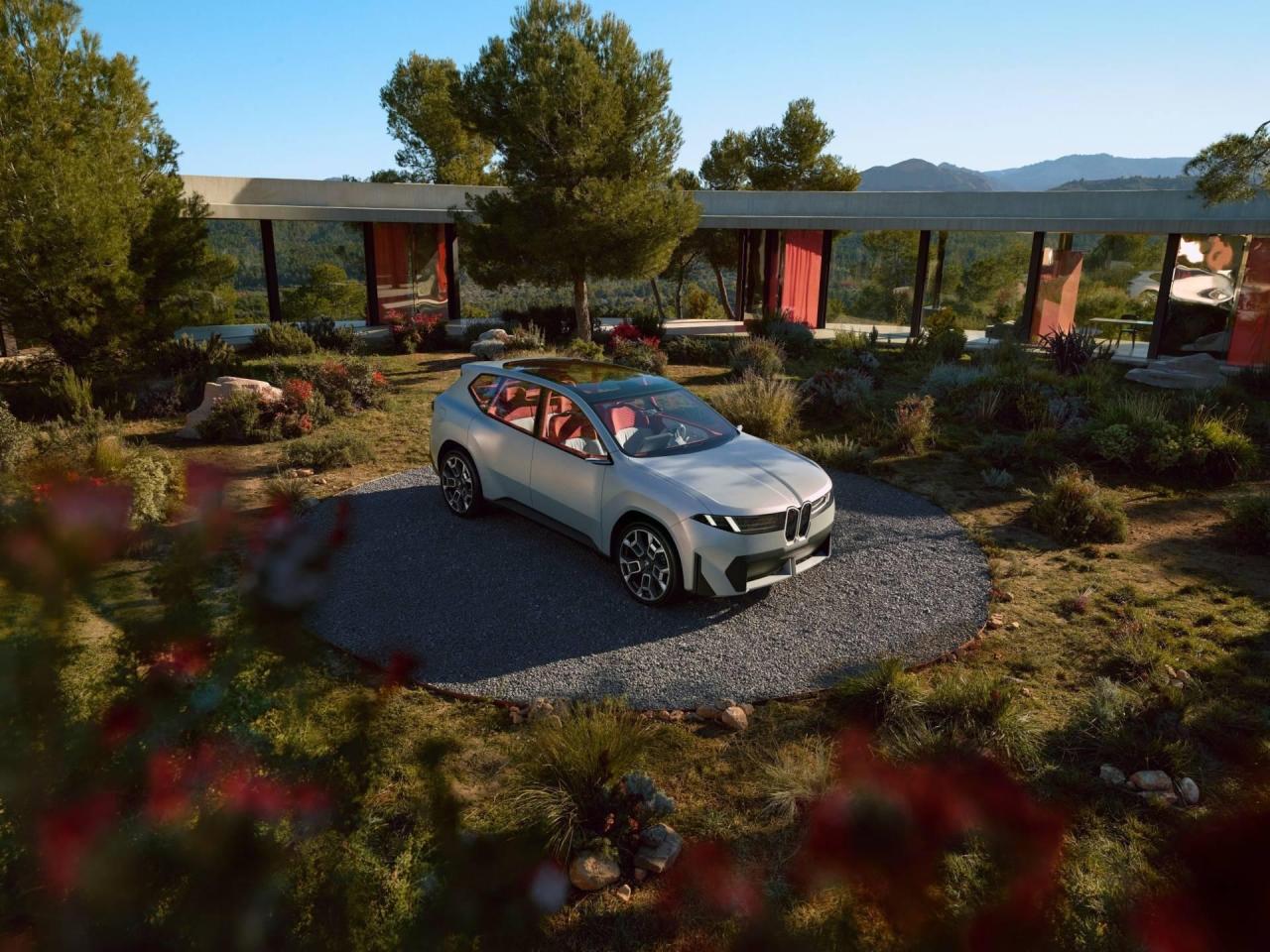 P90543414_lowRes_bmw-vision-neue-klas.thumb.jpg.77d16e37e351c901ffb80eeba173cf0c.jpg