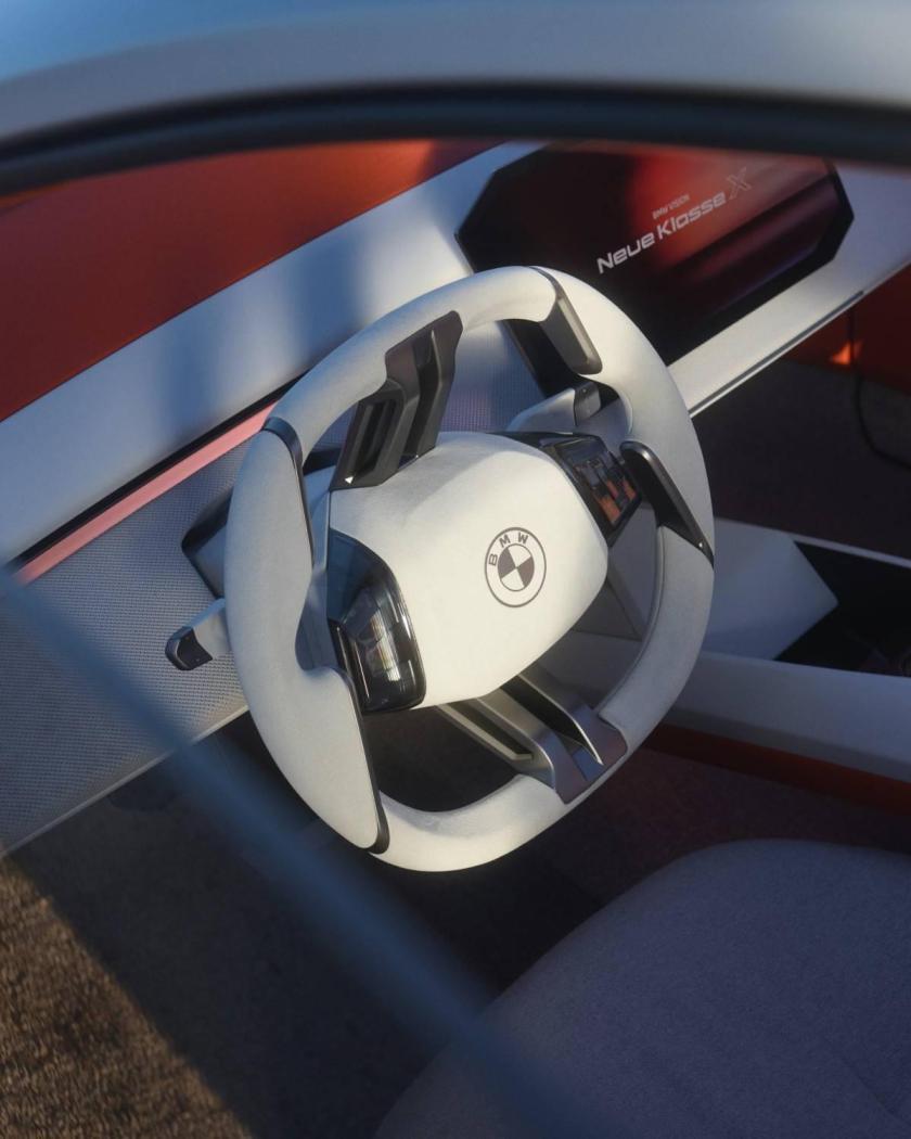P90543427_lowRes_bmw-vision-neue-klas.thumb.jpg.c543d08cda29e796c3d26c981006179e.jpg