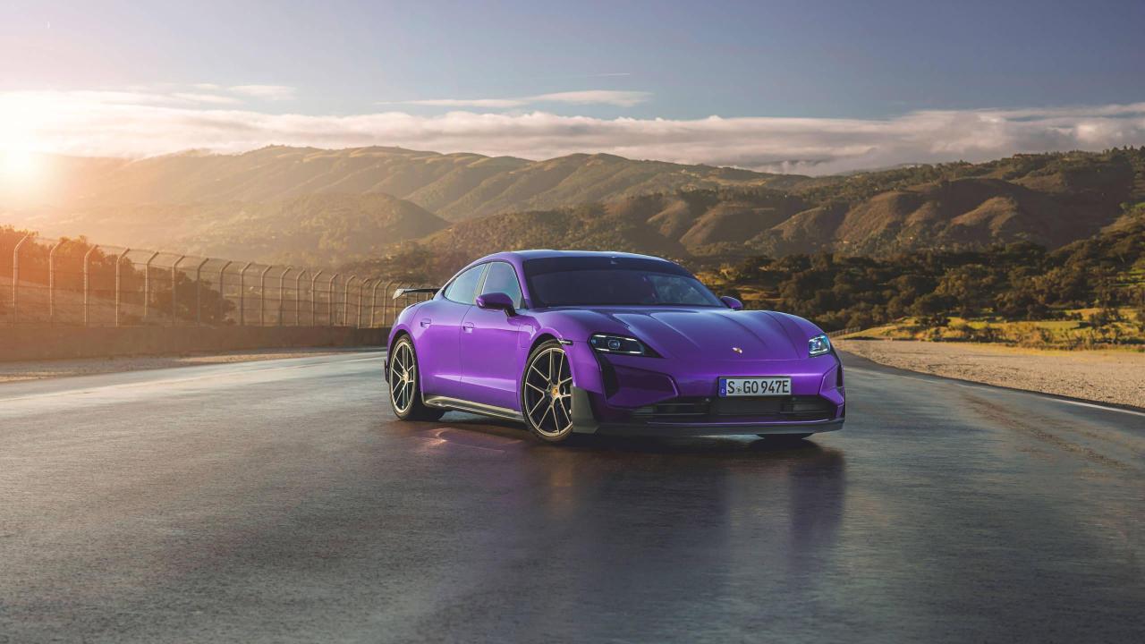 Sky_Purple_Metallic_Taycan_Turbo_GT_A1_04320A_045.thumb.jpg.76fc8f6c8be28c384dff872fcff8002c.jpg