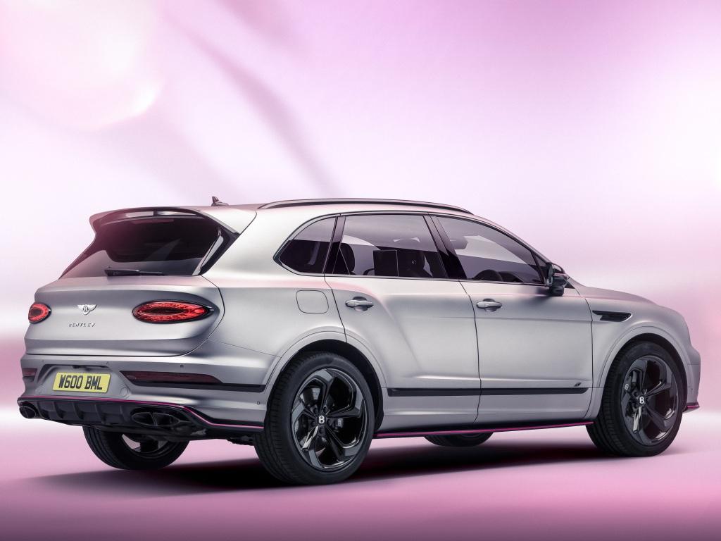 bentley_bentayga_v8_s_curated_by_mulliner_9_046a01a60f970bb2.jpg.17325d93ef863de9305a852a02c5624a.jpg