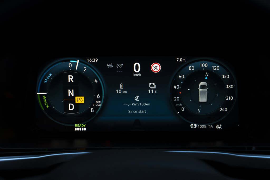 ford_grand_tourneo_connect_active_phev_73.jpg.a689b264864ad473085dd44ef8b681b1.jpg