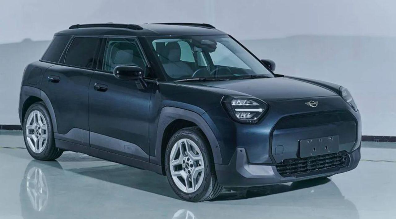 mini-aceman-svelata-anteprima-leak-anticipa-immagini-ufficiali-b-suv-v3-705134.thumb.jpg.71e50666d71c4d569135afc2f86b1f44.jpg