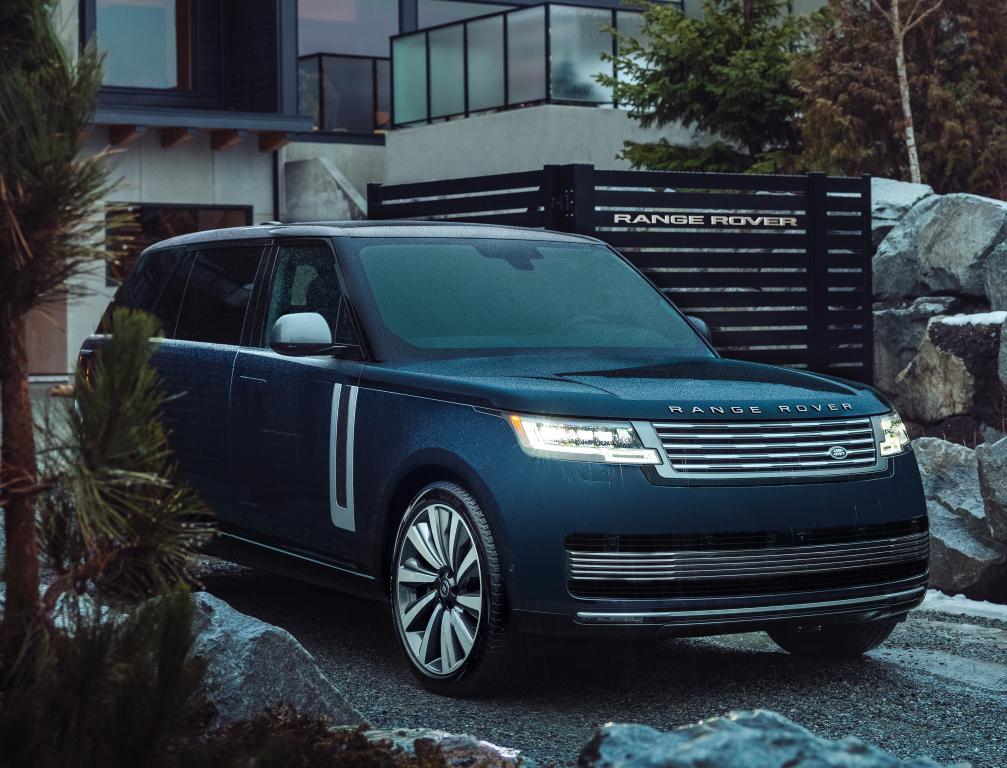 range_rover_sv_arete_edition_04c305e411f70db4.jpg.844a3a165495276af7b2a3d1ac2665d5.jpg