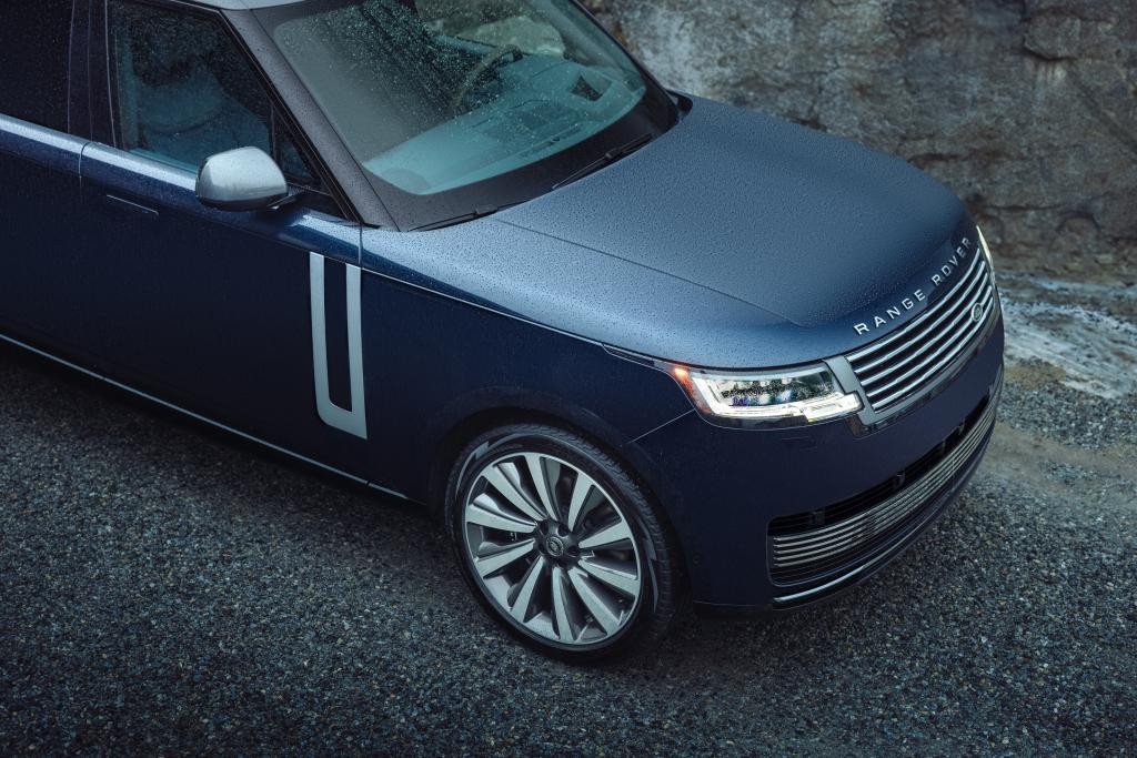 range_rover_sv_arete_edition_2.jpg.fd10132e27178440a8ed749d2d6e0244.jpg