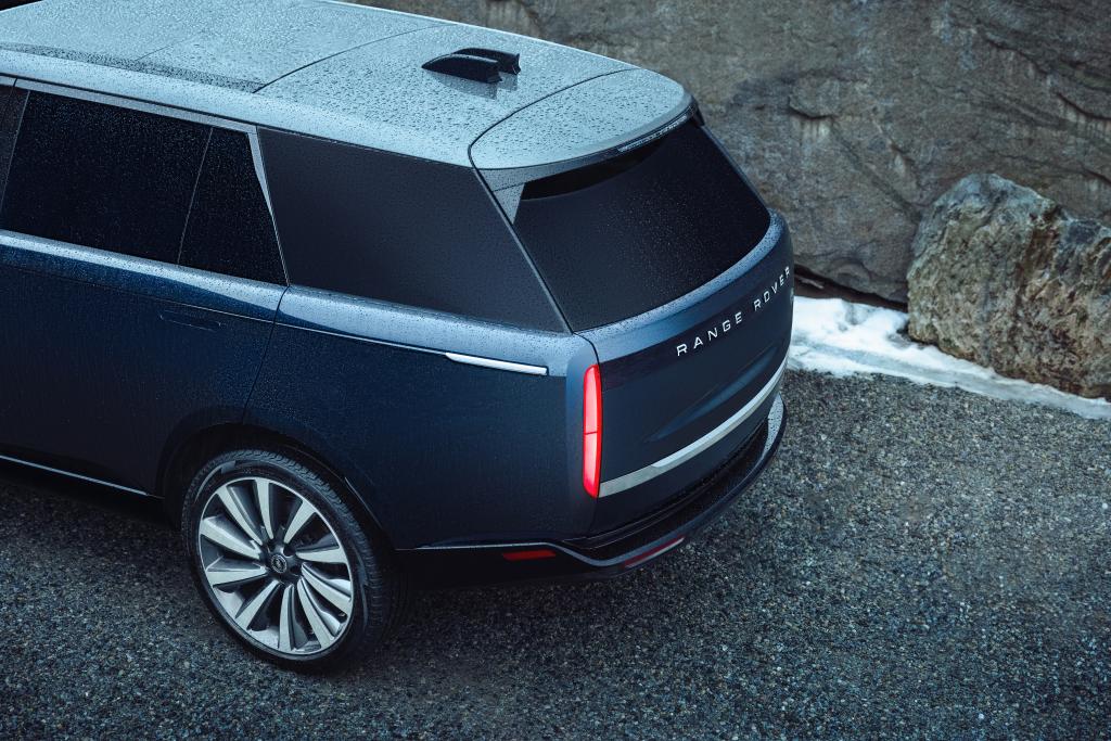 range_rover_sv_arete_edition_9.jpg.5baa122ab5dd2bb95556937115611b08.jpg