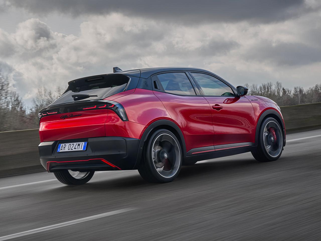 AR-MILANO-ELETTRICA-2024-1280X960-TECHNOLOGY-2.jpg.a54e06aa64a89980251ac8367c8d69a5.jpg