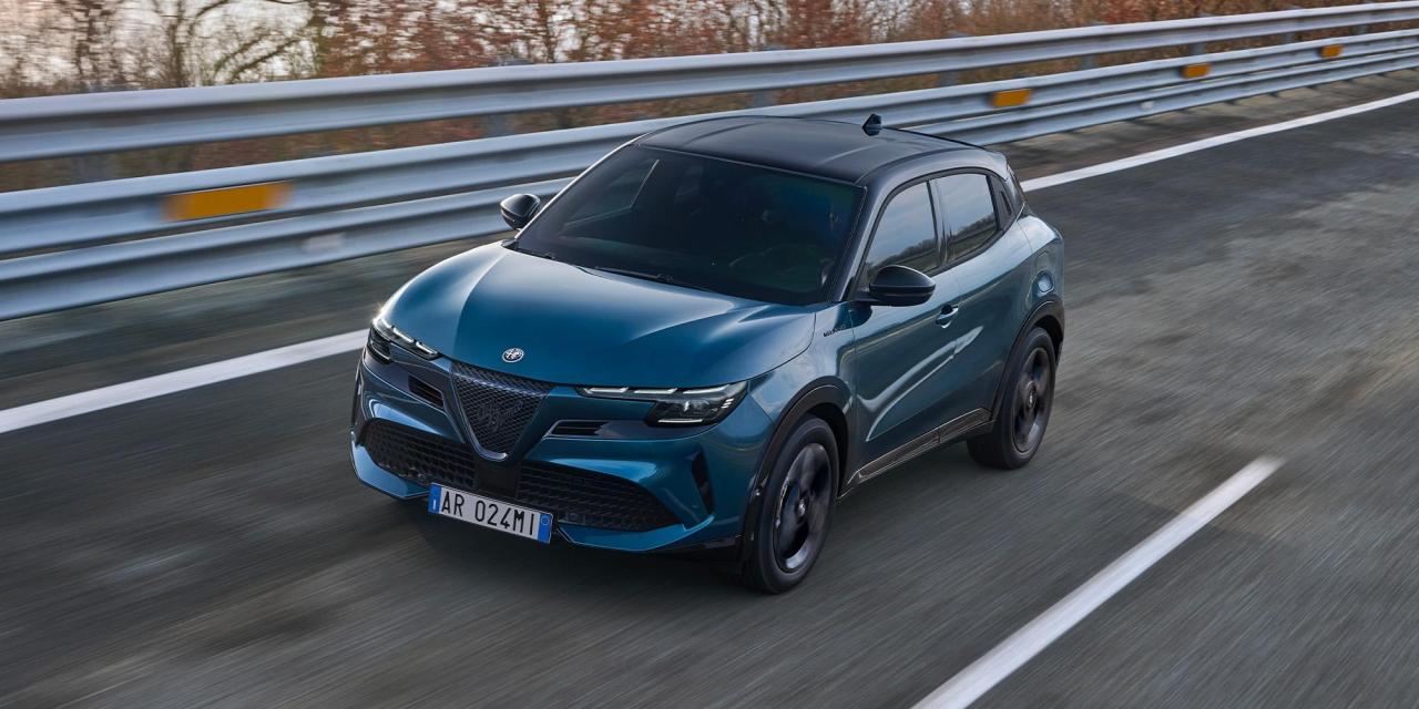 AR-MILANO-IBRIDA-2024-2000X1000-PERFORMANCE-2.thumb.jpg.091cd094ec1b314cef5e213c3e243f87.jpg