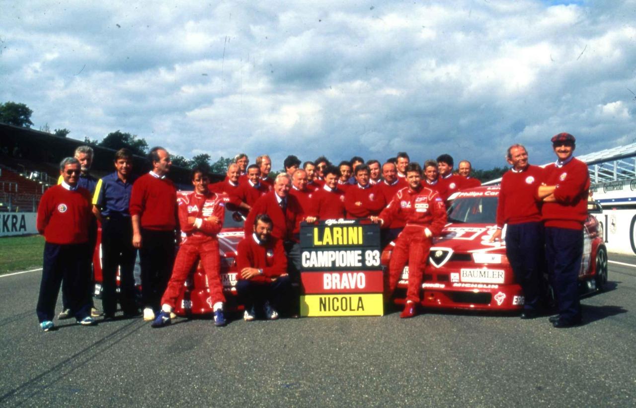 DalDTMalleSuper2000alMuseoAlfaRomeovainscenalaleggenda(2).thumb.jpg.0f66b8eba5178e85d0a4f0c0fc2ad20f.jpg