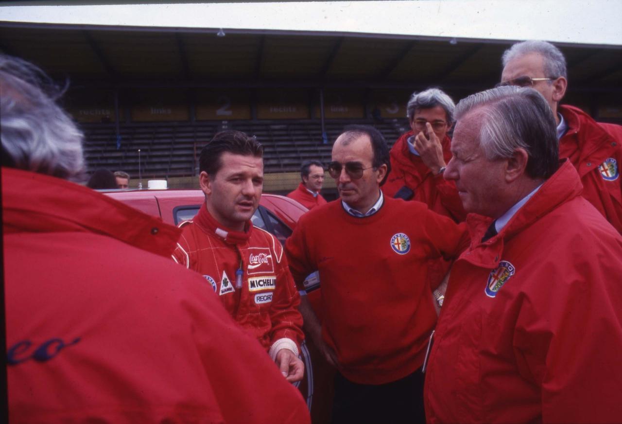 DalDTMalleSuper2000alMuseoAlfaRomeovainscenalaleggenda(3).thumb.jpg.b1510406ce7db5f16fcfb231a76dccd5.jpg
