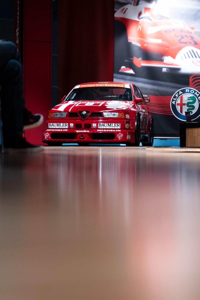 DalDTMalleSuper2000alMuseoAlfaRomeovainscenalaleggenda(9).thumb.jpg.f789811e44148b281007229248f05326.jpg