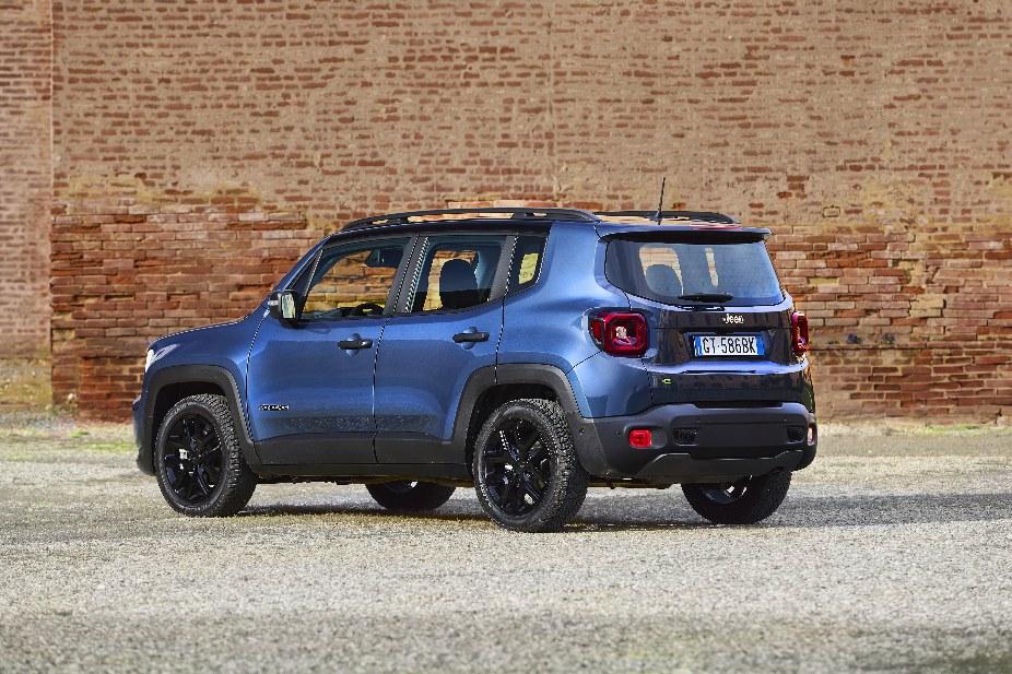 JeepRenegadee-hybrid2024(5).jpg.fc0326d0e31c0d6dc65673f76a8b5587.jpg