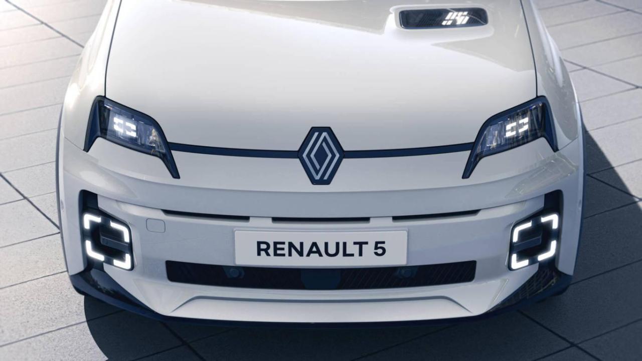 Renault5E-TechelectricRoland-Garros(10).thumb.jpg.26ef337e81ef401d8555828a36f6367e.jpg