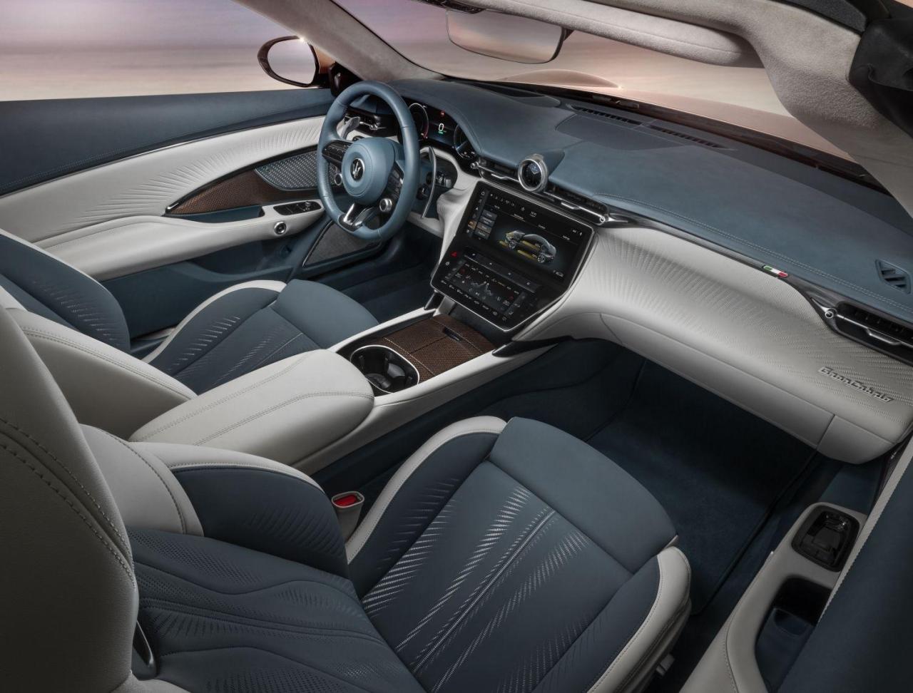 Small-23870-MaseratiGranCabrioFolgore.jpg