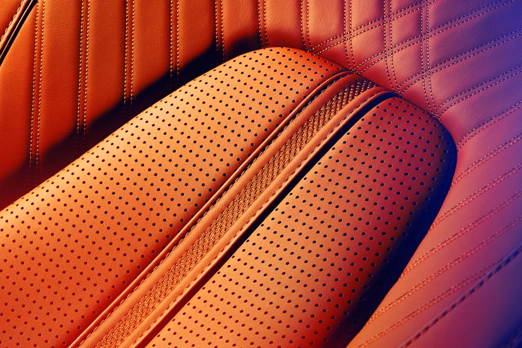 aston_martin_dbx707_827.jpg.2a3e6a4d79d14cc776d684ea2daee1a1.jpg