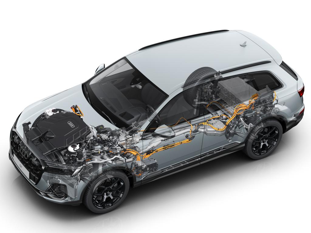 audi_q7_tfsi_e_quattro_3_00ae00000c8a095e.jpg.c51db11b4d26ffbf1689a7119a9a696b.jpg