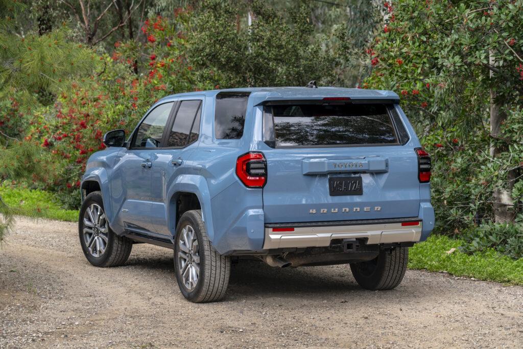https___www.carscoops.com_wp-content_uploads_2024_04_2025_Toyota_4Runner_Limited_HeritageBlue_015-1024x683.jpg.ec40954b19908e244a3579674e538e3d.jpg