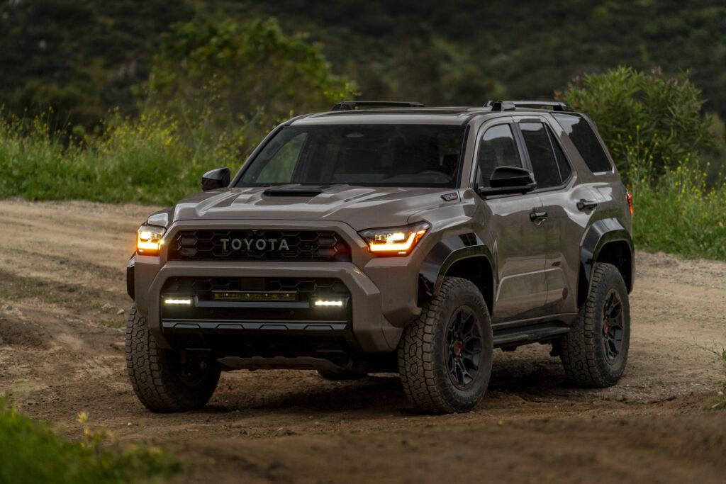 https___www.carscoops.com_wp-content_uploads_2024_04_2025_Toyota_4Runner_TRDPro_Mudbath_043-1024x683.jpg.11c75996ce6780750092d486a339e810.jpg