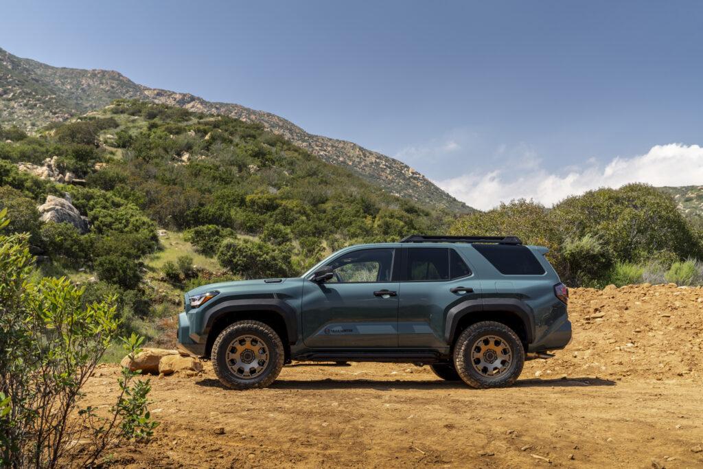 https___www.carscoops.com_wp-content_uploads_2024_04_2025_Toyota_4Runner_Trailhunter_Everest_037-1024x683.jpg.7d13c89efe8dc3df12a3298ff8d5d292.jpg