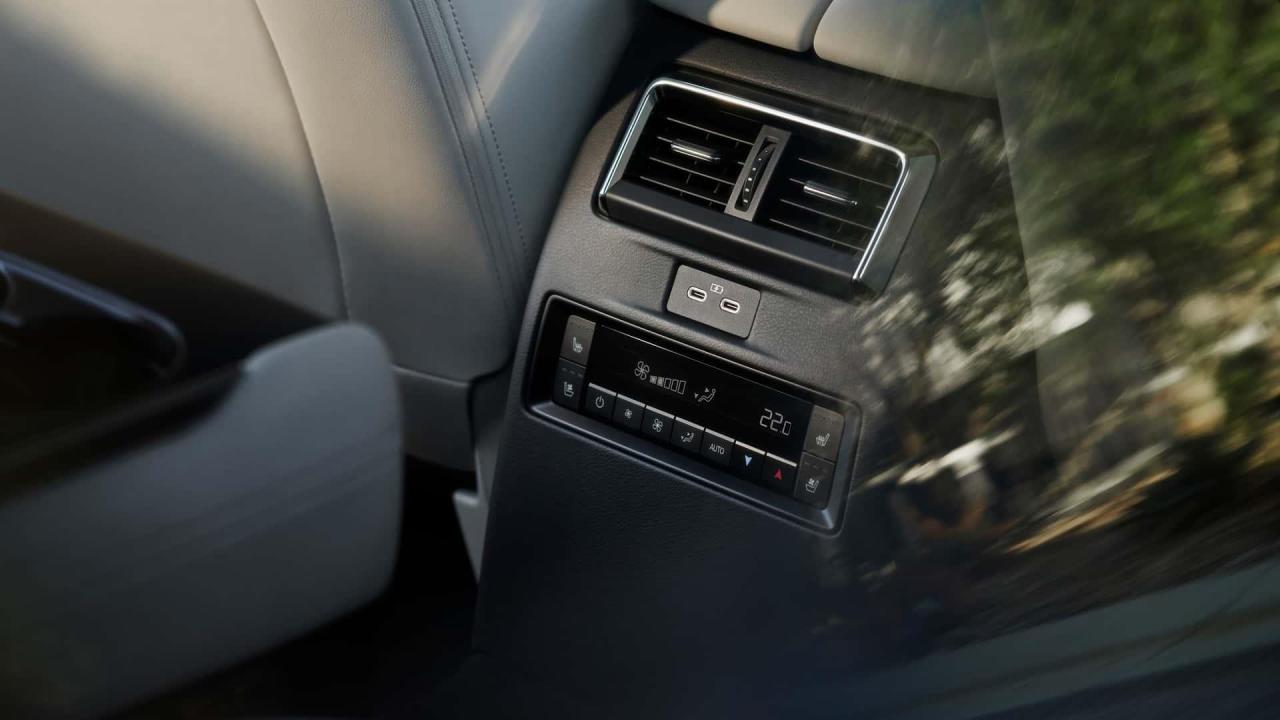 mazda-cx-80-2024 (20).jpg