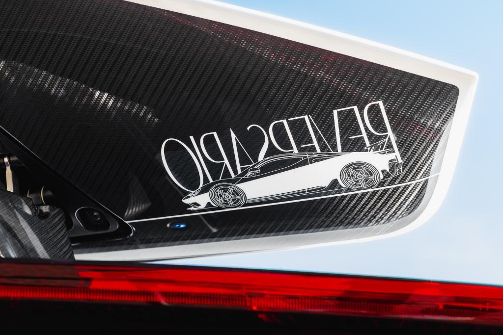 pininfarina_battista_reversario_6.jpg.cba91df20ffd22cfd3234d553718c852.jpg