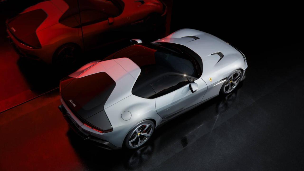 New_Ferrari_V12_ext_01_Design_white_media_4bf68114-250e-4271-885f-0e21e2f9fc85.thumb.jpg.f88ad143487f862810a8b0ad8ee4f169.jpg