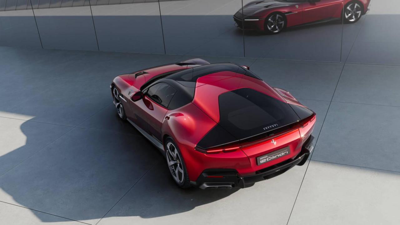 New_Ferrari_V12_ext_07_Design_red_media_775a6ae1-c099-4d10-80dc-4f7bea204843.thumb.jpg.0783d3d4731511dc9eb45ddf597386bc.jpg