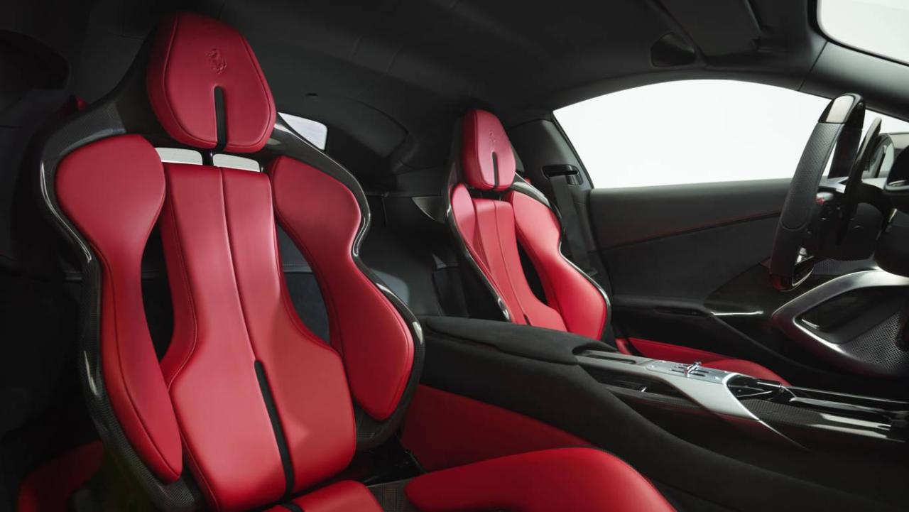New_Ferrari_V12_ext_08_white_media_3b54baf9-b6fb-42e7-85ba-0eb2f1b53a57.jpg