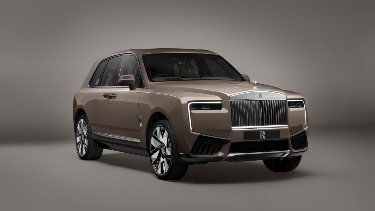 P90549018_lowRes_rolls-royce-cullinan.thumb.jpg.ac0c4a4b414d71a2fee20e7158772e11.jpg