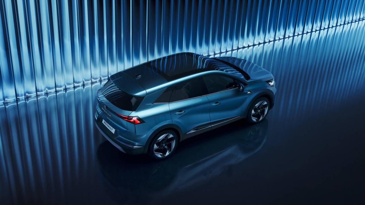 RenaultSymbiozE-TechfullhybridIconicMercuryBlue(4).thumb.jpg.7bf8c2880ce340dc29998a3656b310b9.jpg