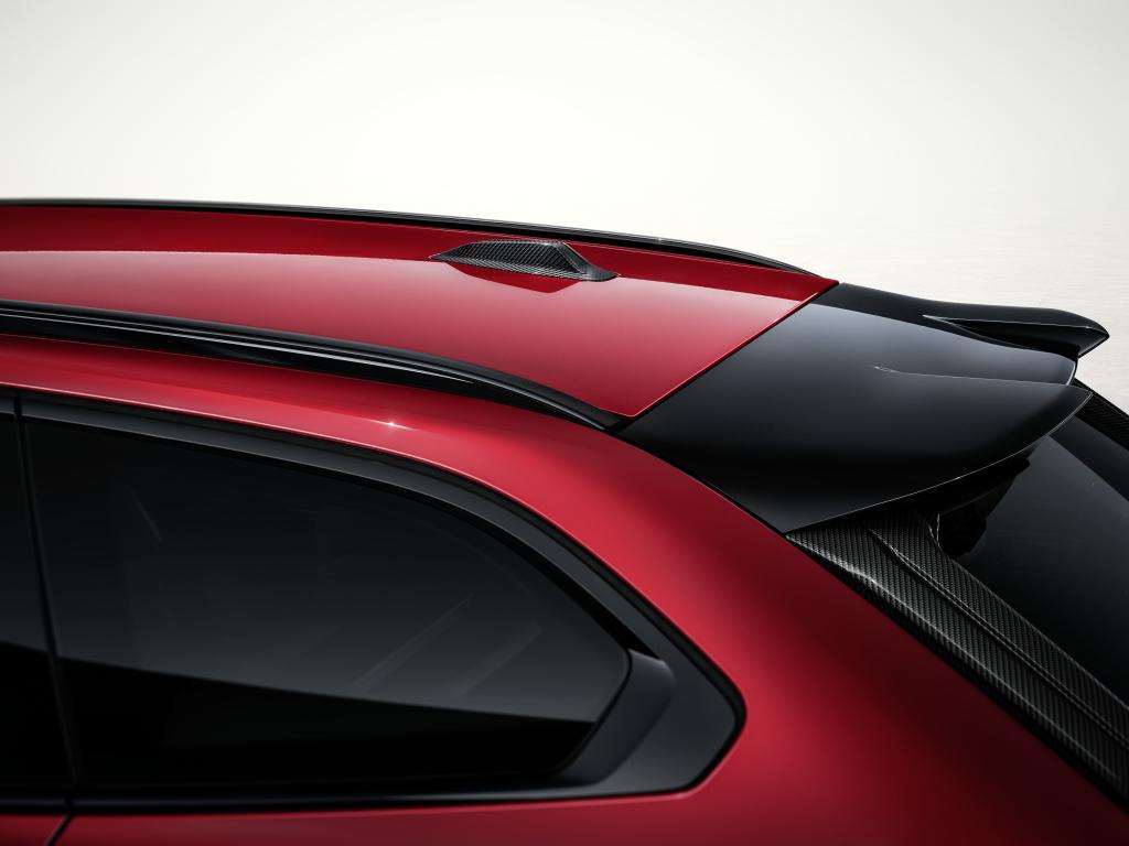 bmw_i5_m60_xdrive_touring_m_performance_parts_2.jpg.eee3663c6df708ddf080d98dec59e7c2.jpg