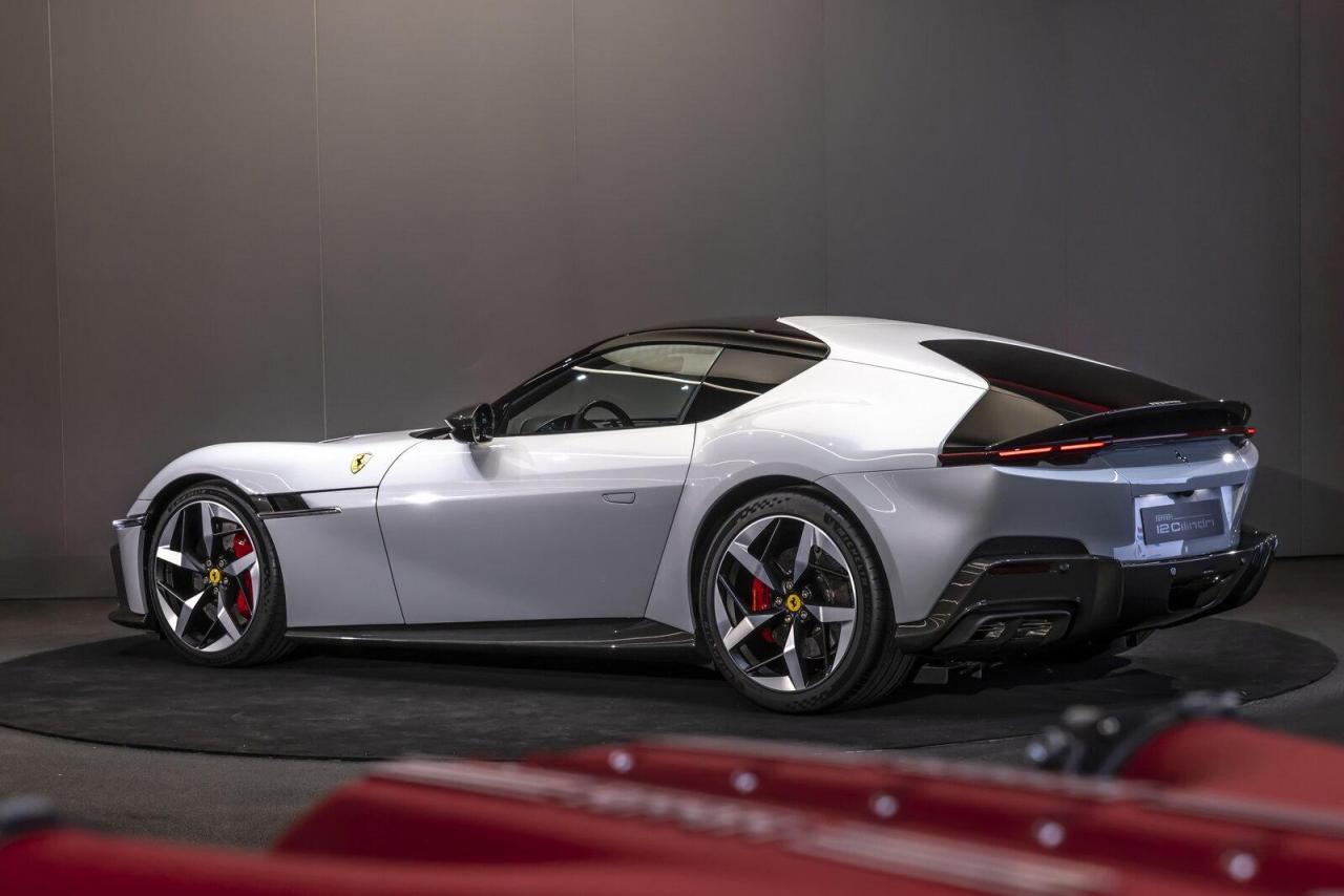 ferrari 12 cilindi 2024 (2).jpg