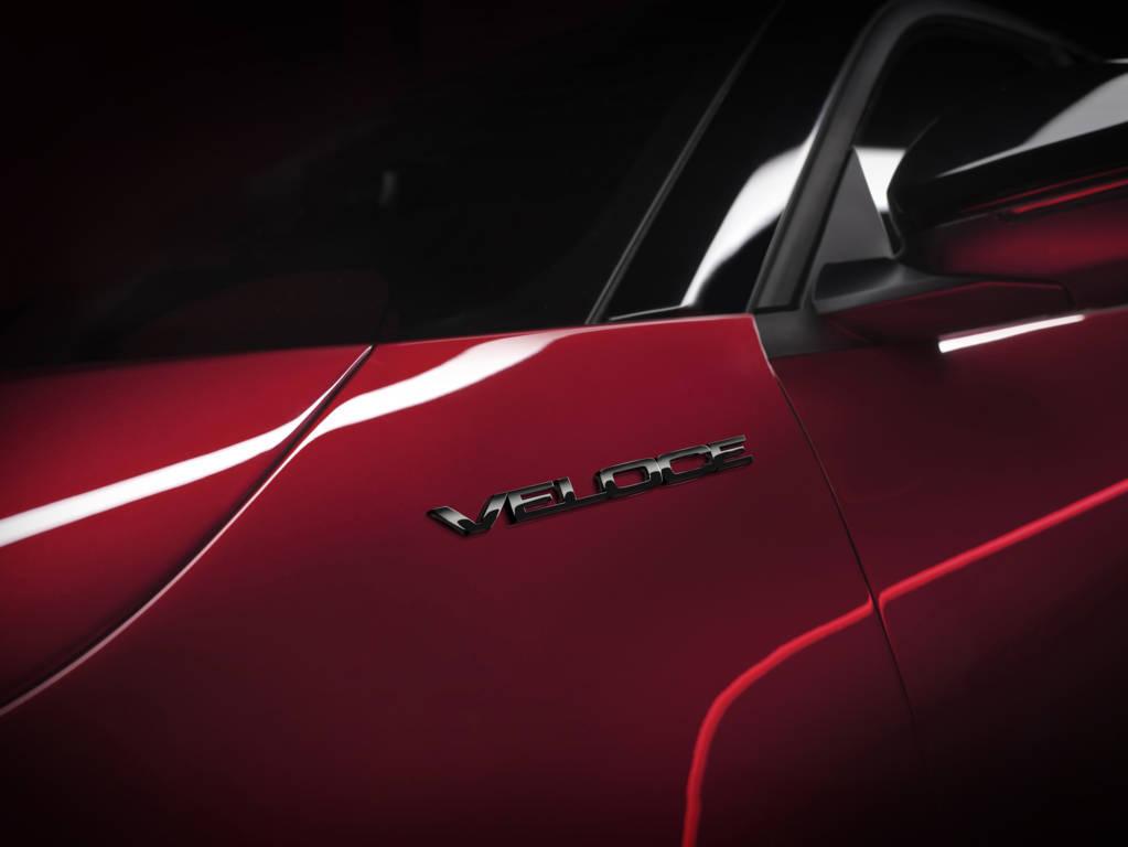 AlfaRomeoJunior-Esterni.jpg.73eb581703fa15633e6a56adfe5fc6c5.jpg
