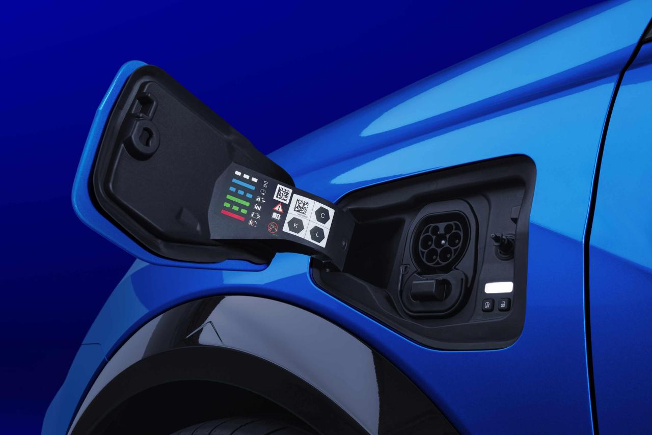 Alpine_A290_GTS_Bleu_Alpine_Vision_69.thumb.jpg.40125697188f1a1a35076dd5218421a1.jpg