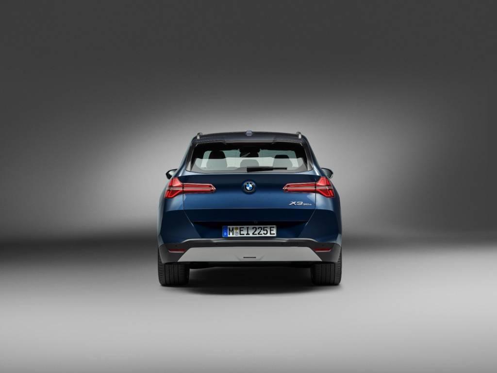 P90555173_lowRes_the-new-bmw-x3-30e-x.jpg.ed87ea93602d9dd0cbd5e0d0990fe62b.jpg.1537ddc6a58d23b804114a19e0be69b9.jpg