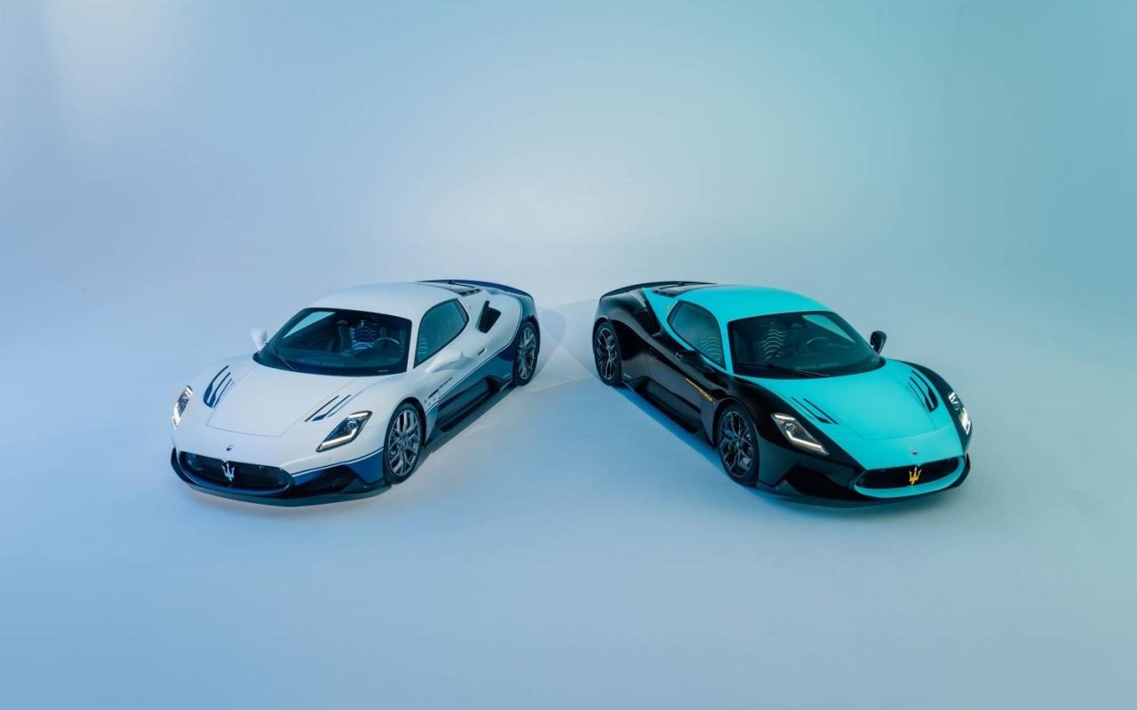 Small-24108-MaseratiMC20Icona-MC20Leggenda.thumb.jpg.c6f0d9c90203d25e7b554f716ae52098.jpg