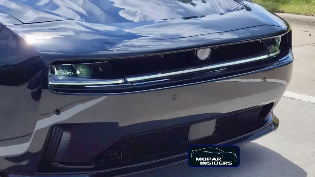 Wagoneer-S-and-Charger-Daytona-9.webp