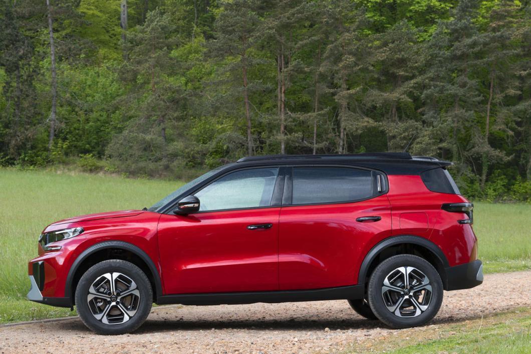citroen-e-c3-aircross-LL-2024-04-017(1).jpg.7a20fe31e9267f258f397cc8bc942954.jpg
