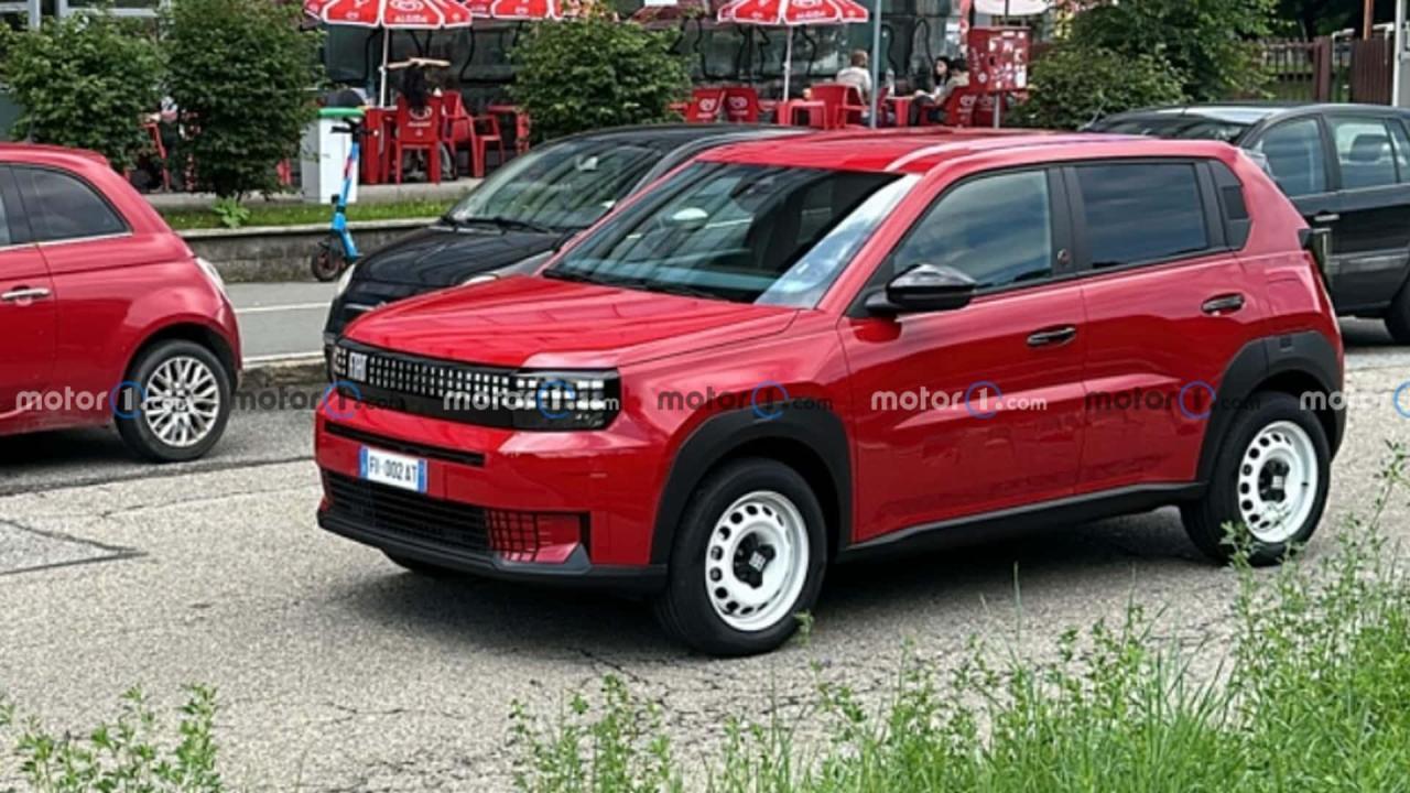 fiat-grande-panda-le-foto-spia-della-versione-base(1).thumb.jpg.ee2806c37d943874c06b0c3d10ad68a6.jpg