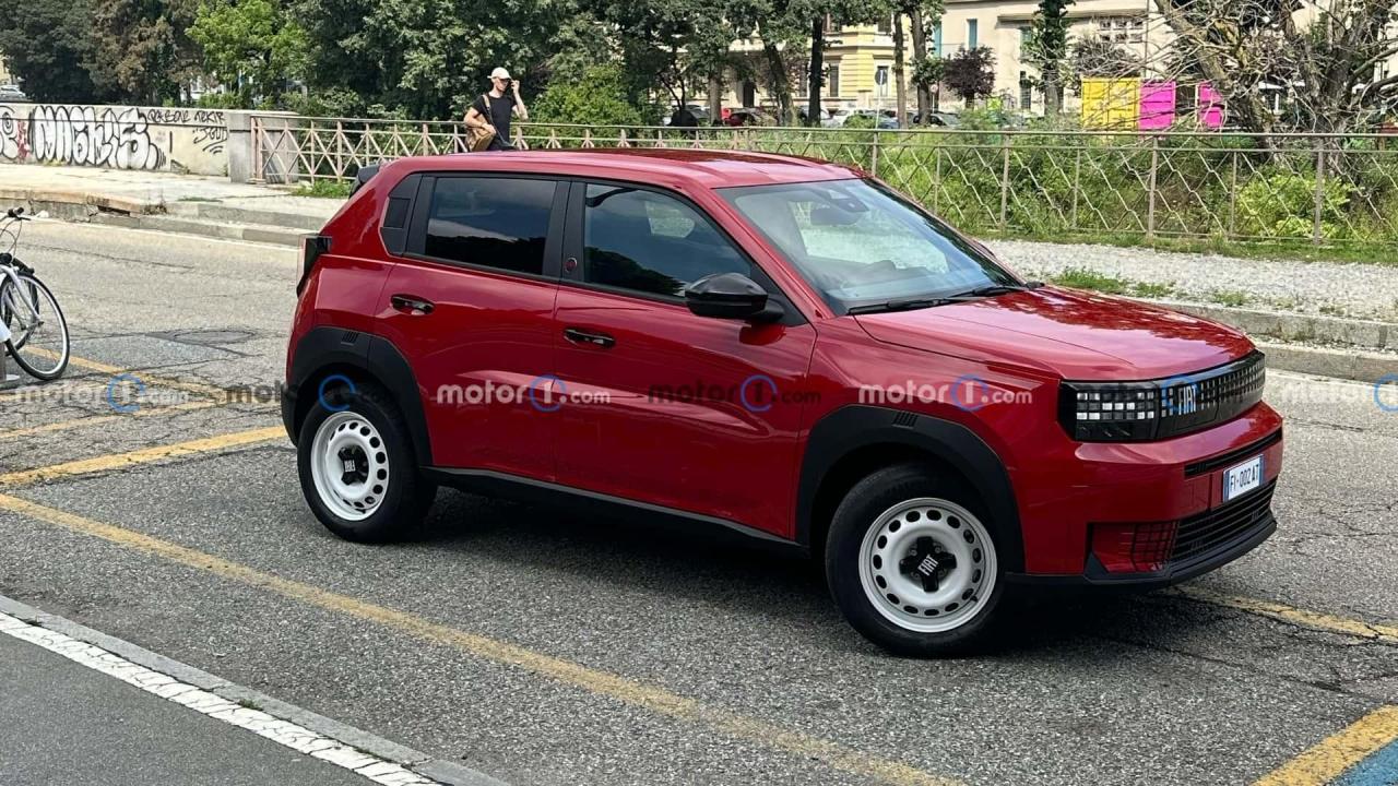 fiat-grande-panda-le-foto-spia-della-versione-base(2).thumb.jpg.fc28c23565f64d289c88713e91f3862c.jpg