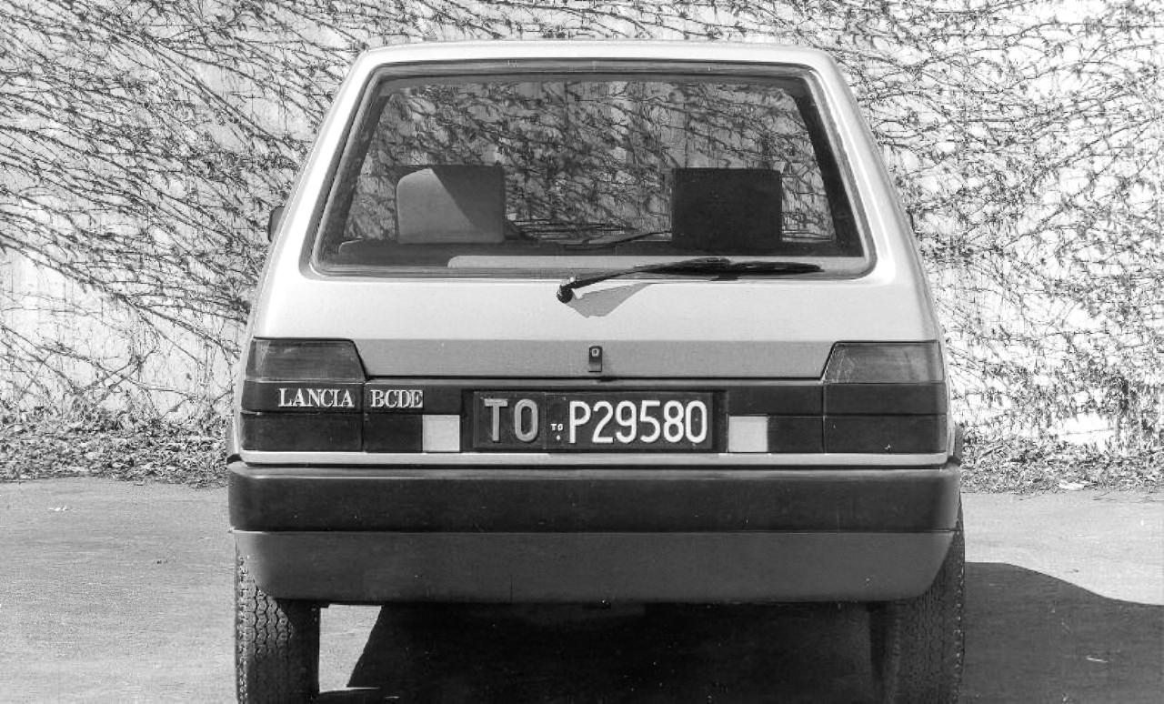 1979_144Lancia_Giugi_def3.thumb.jpeg.a44e9c97497c6a2ad208d5f3c12c22dc.jpeg