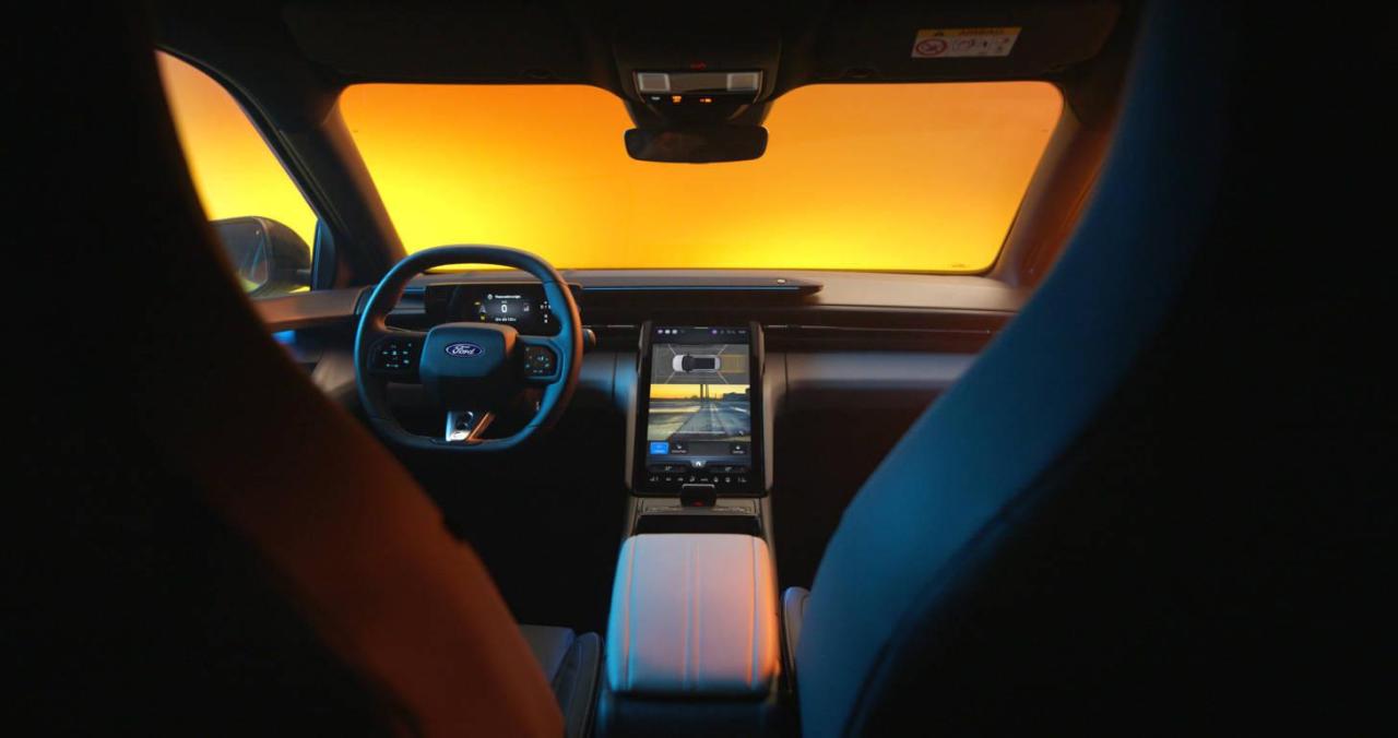2024Ford_ElectricCapri_13.thumb.jpg.9ecc9ea3d7fb924d040ec94b41bd1518.jpg