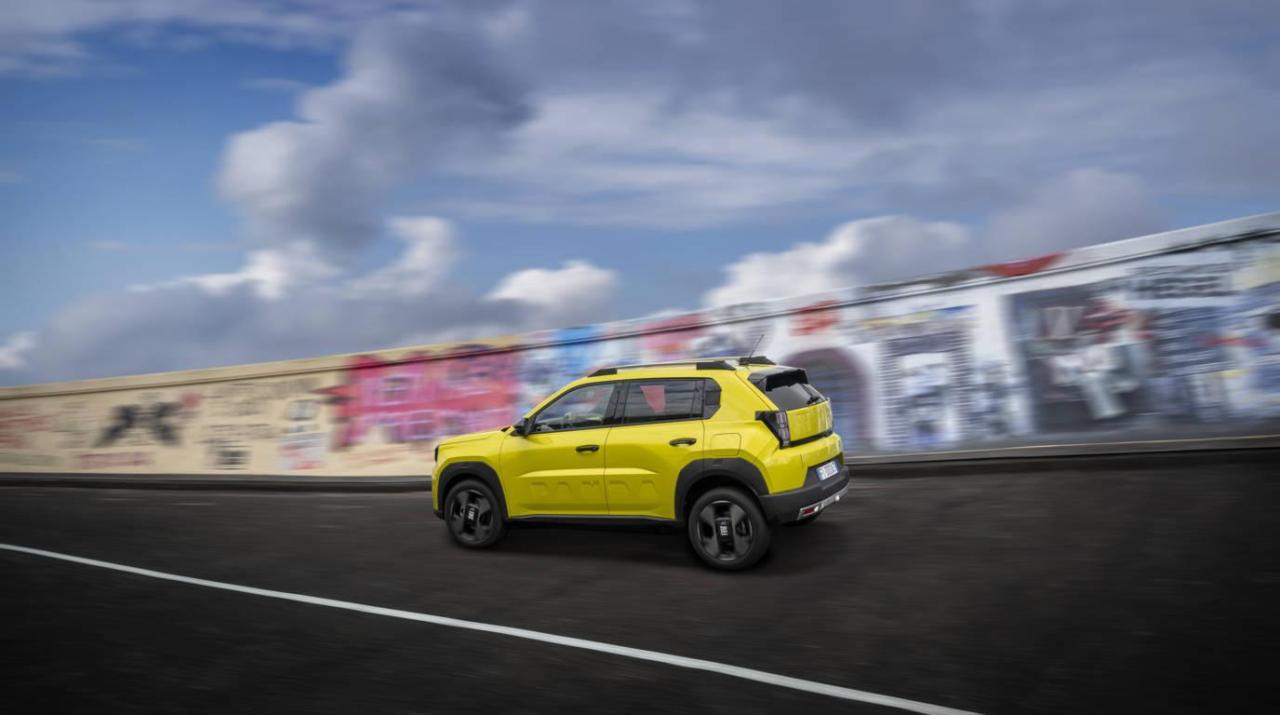 FIATGrandePanda(4).thumb.jpg.b6345886087907580e6ec71d393c8d89.jpg