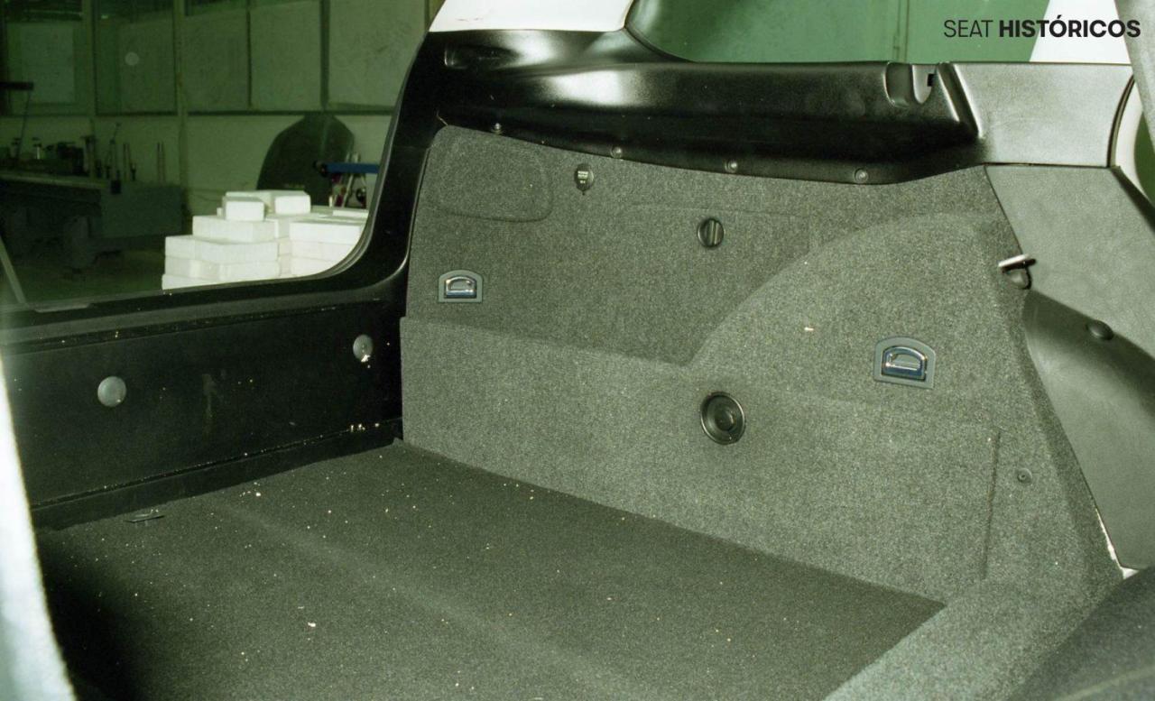Maletero-SEAT-Toledo-II-Vario-2-1500x910.thumb.jpg.0bbb7ae8c9c636c648ccb24560990a0c.jpg