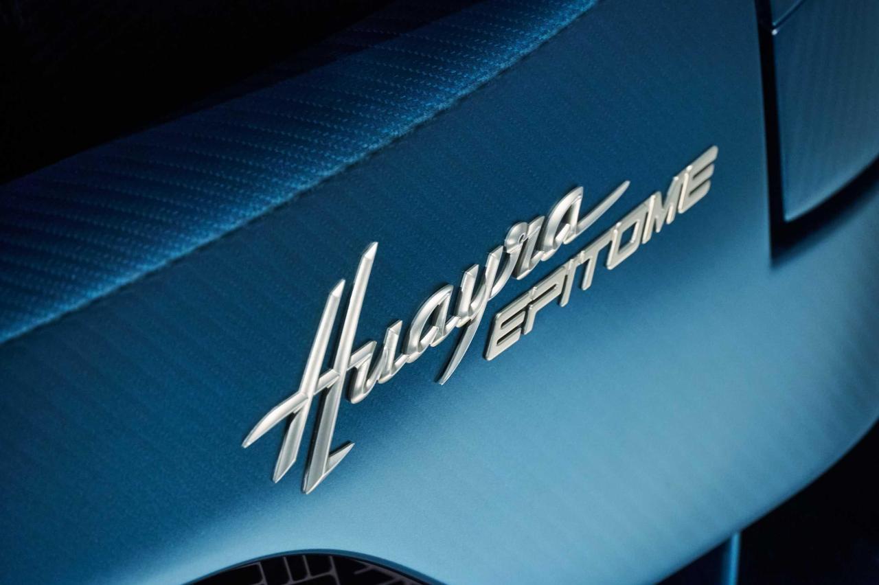 Pagani-Huayra-Epitome_10_Dettaglio-logo.thumb.jpg.0cb1971279ea2e6ffb072a003aabb872.jpg