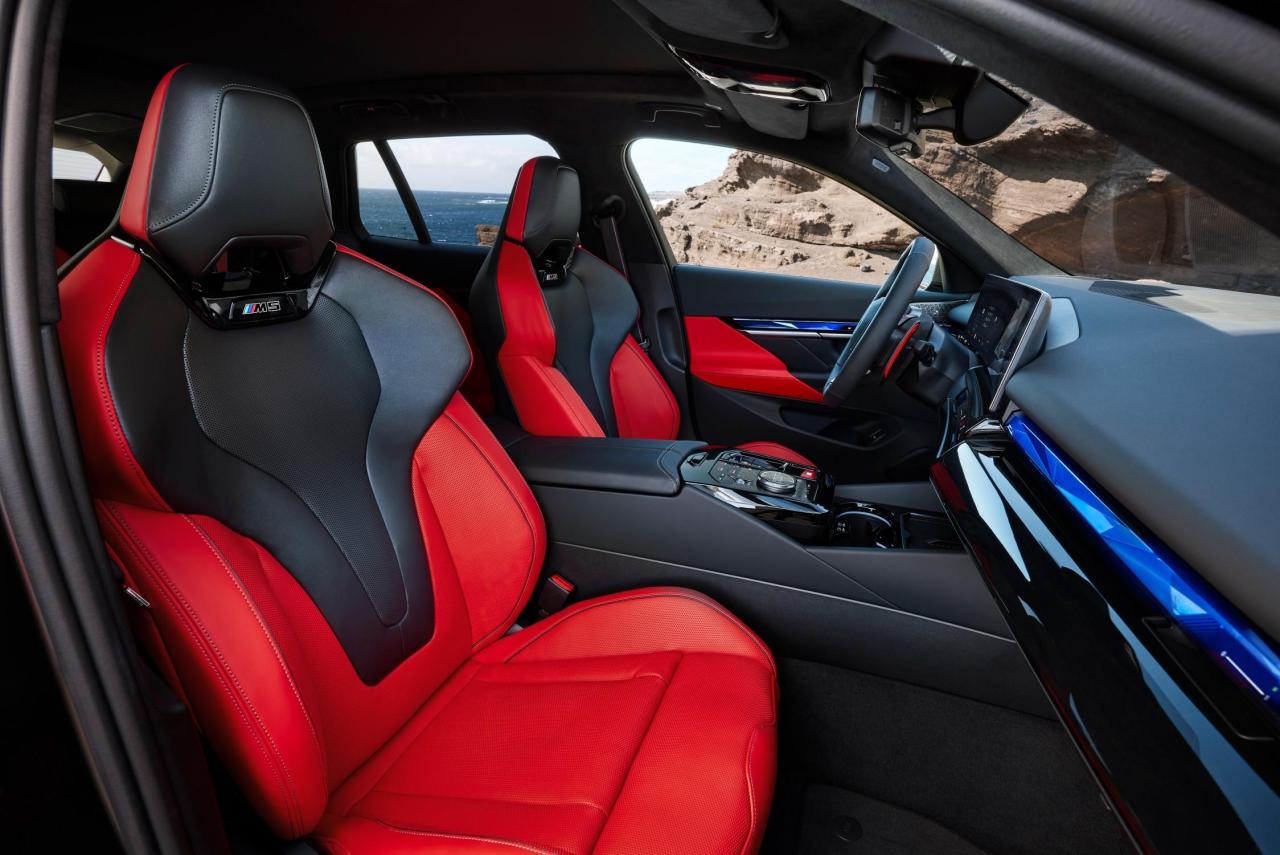 P90564609_lowRes_the-all-new-bmw-m5-t.thumb.jpg.77dd4446ae04b11cb44dd2c15097bb22.jpg