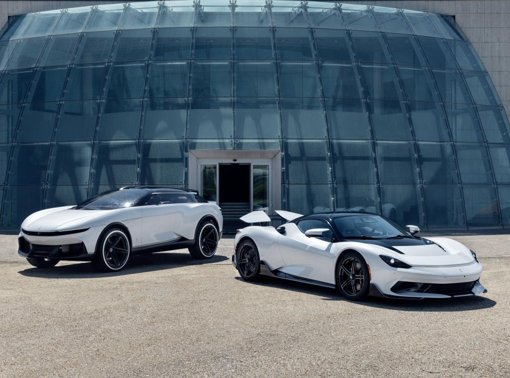 automobili_pininfarina_battista_03a701a11a9813b4.jpg.6f18e6208f31bfb1b2c1ebcc80a3ecd6.jpg