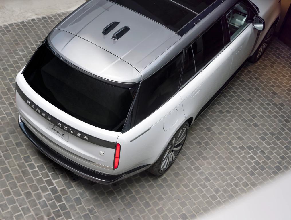 range_rover_92_03c100001c3f1558.jpg.14a4adcd63a33c783f3b29ab049c0c1f.jpg