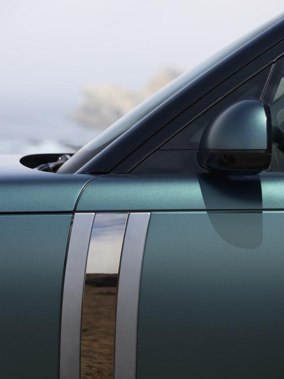 range_rover_sv_carmel_edition_39.jpg.873683c911e0ff6a2486f3a80802389c.jpg